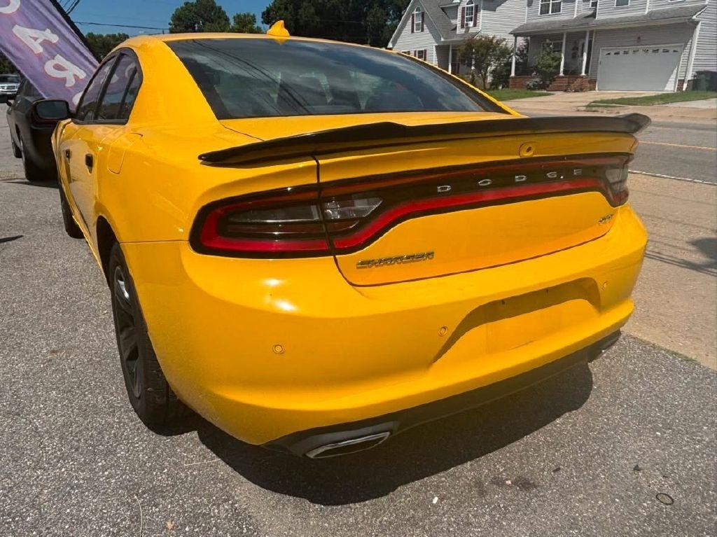 Dodge Charger SXT Plus 2018