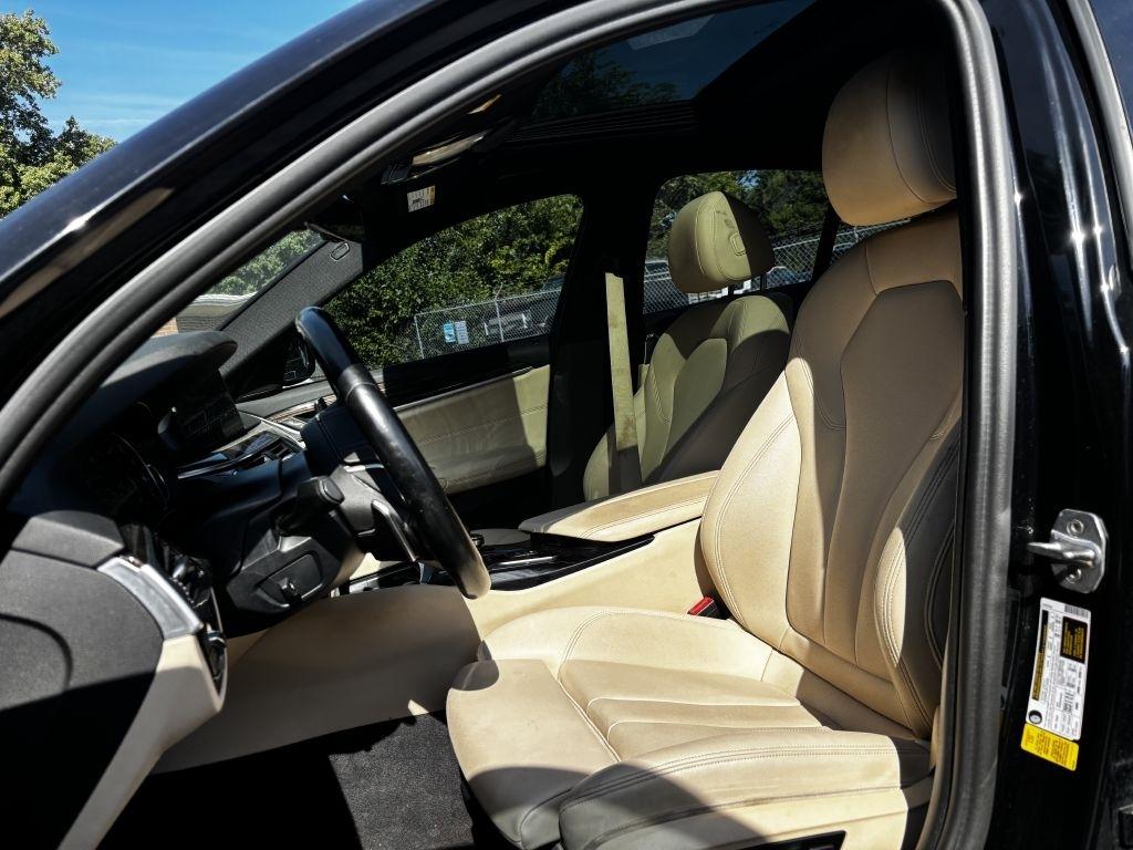 BMW 5-Series 530i 2018