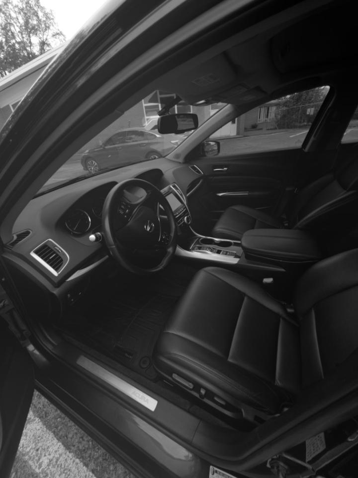 Acura TLX 3.5L FWD 2015