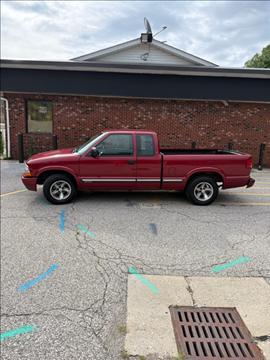 2001 Chevrolet S10 Pickup LS Ext. Cab 2WD