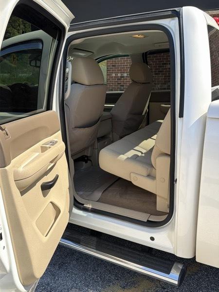 GMC Sierra photo 7