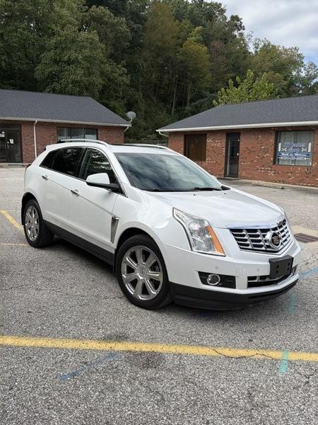 Cadillac SRX photo 3