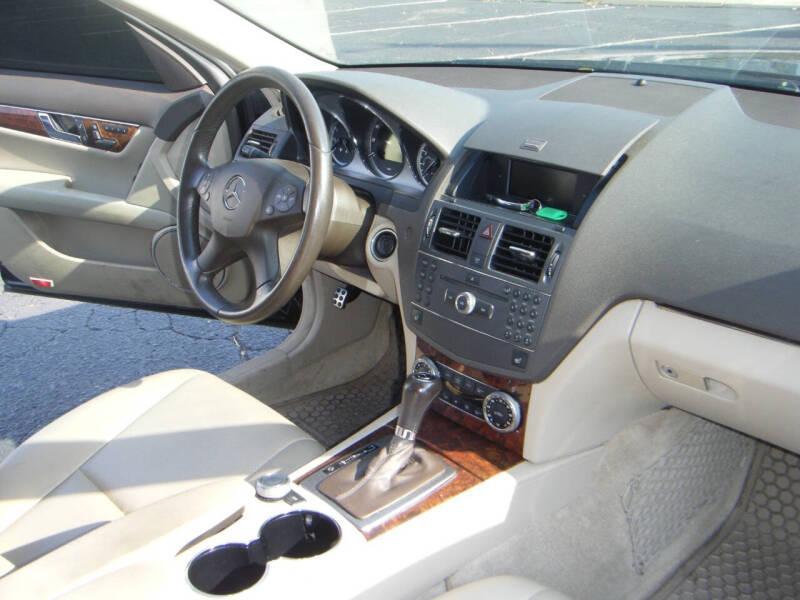 Mercedes-Benz C-Class C300 4MATIC Sport Sedan 2010