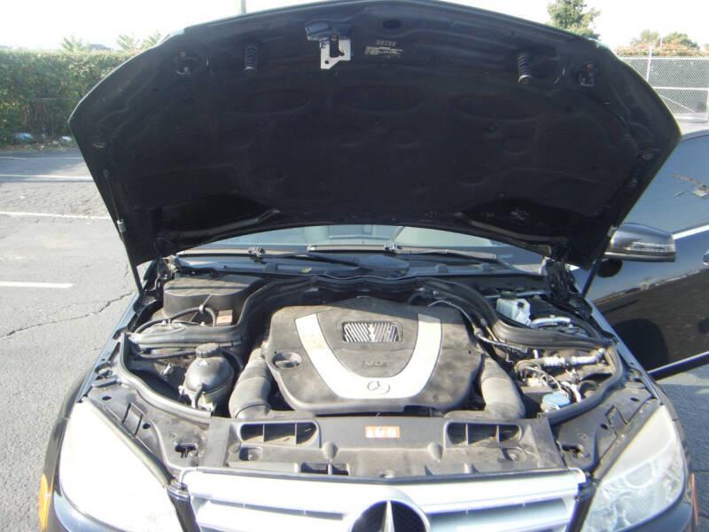 Mercedes-Benz C-Class C300 4MATIC Sport Sedan 2010