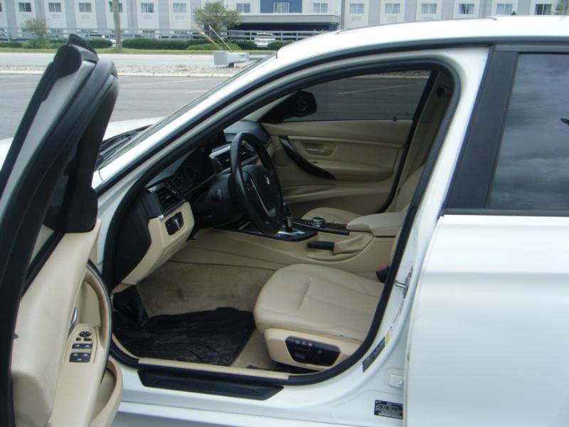 BMW 3-Series 328i xDrive Sedan 2014