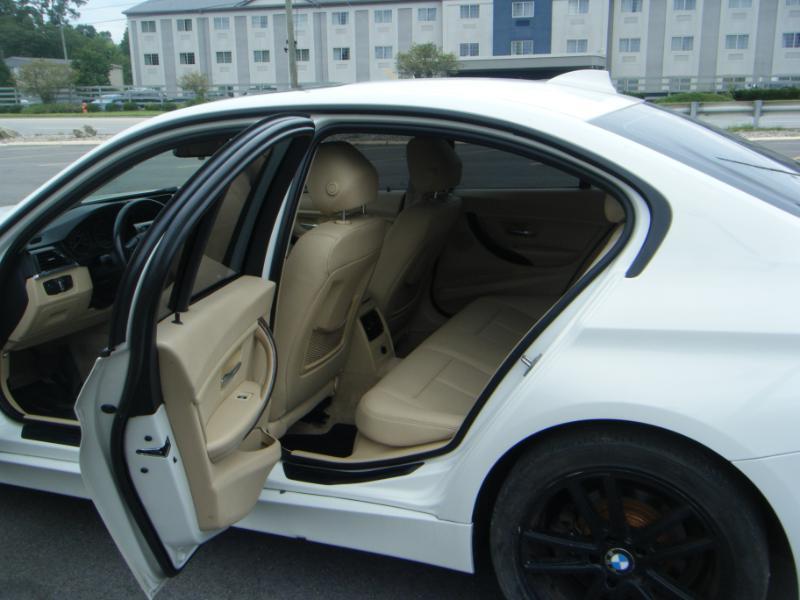 BMW 3-Series 328i xDrive Sedan 2014