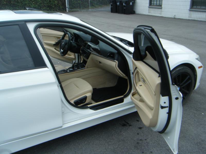 BMW 3-Series 328i xDrive Sedan 2014