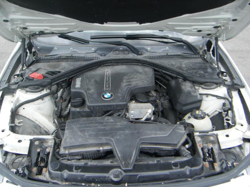 BMW 3-Series 328i xDrive Sedan 2014