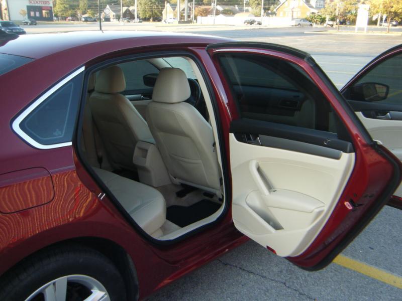 Volkswagen Passat Sport PZEV 5M 2015