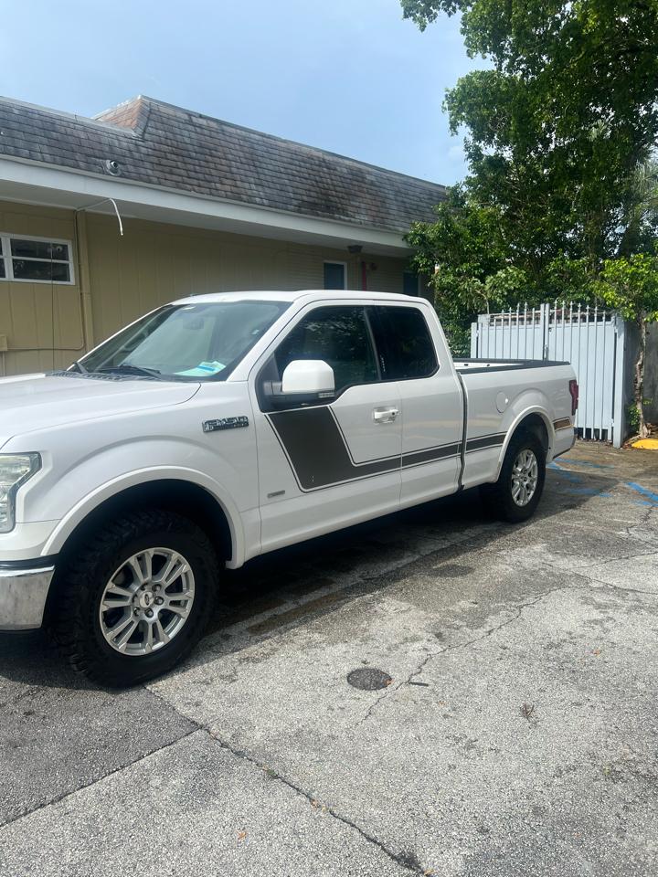 2015 Ford F-150 XLT - Photo 16