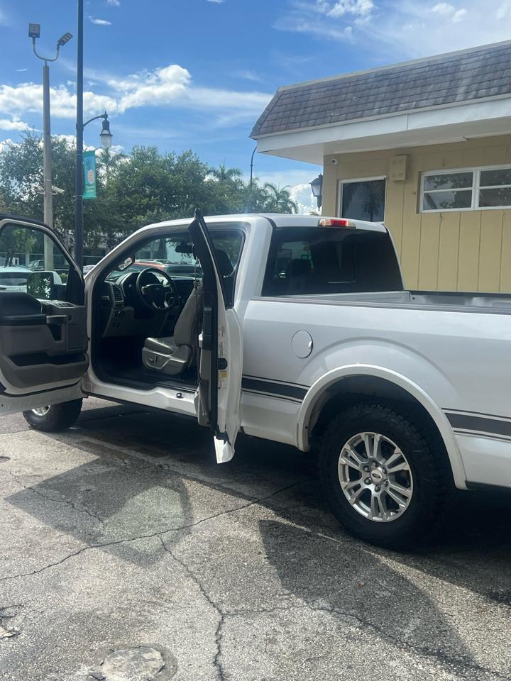 2015 Ford F-150 XLT - Photo 18