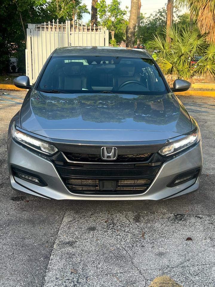 2018 Honda Accord Sport - Photo 2