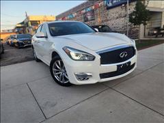 2019 Infiniti Q70 