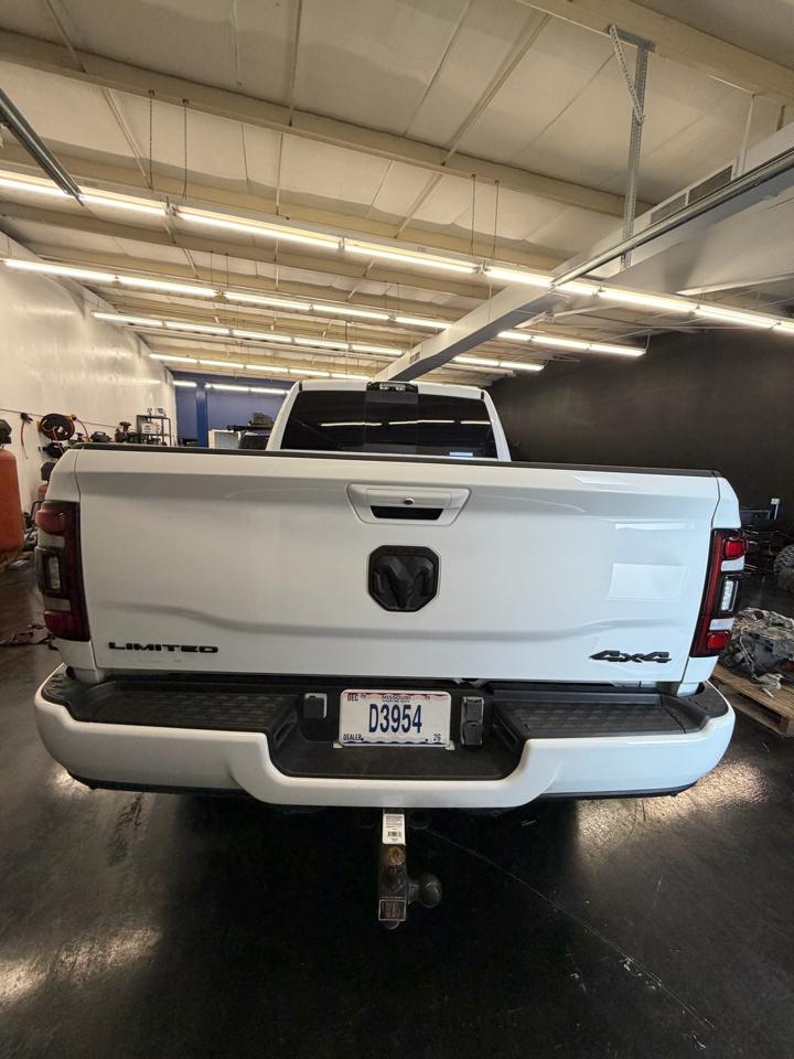RAM 2500 Limited Crew Cab SWB 4WD 2023
