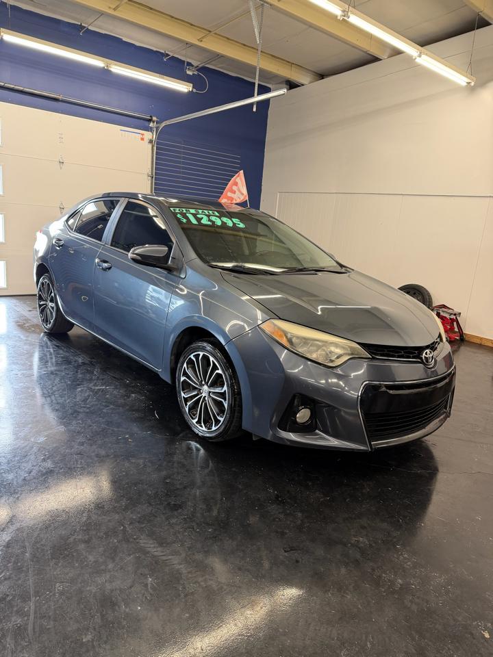 Toyota Corolla LE CVT 2016