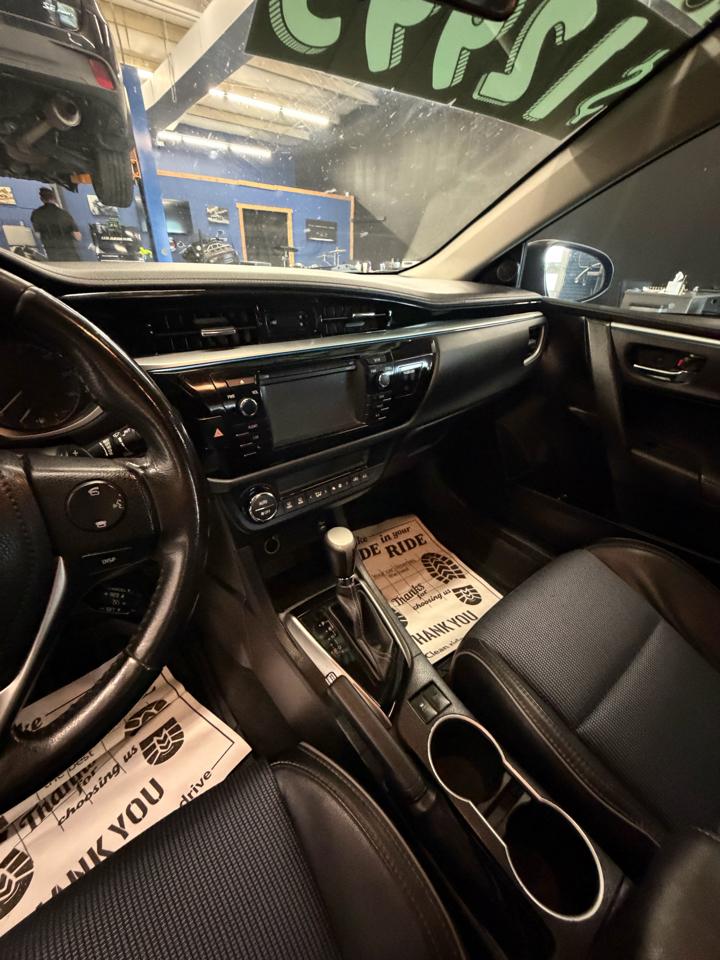 Toyota Corolla LE CVT 2016