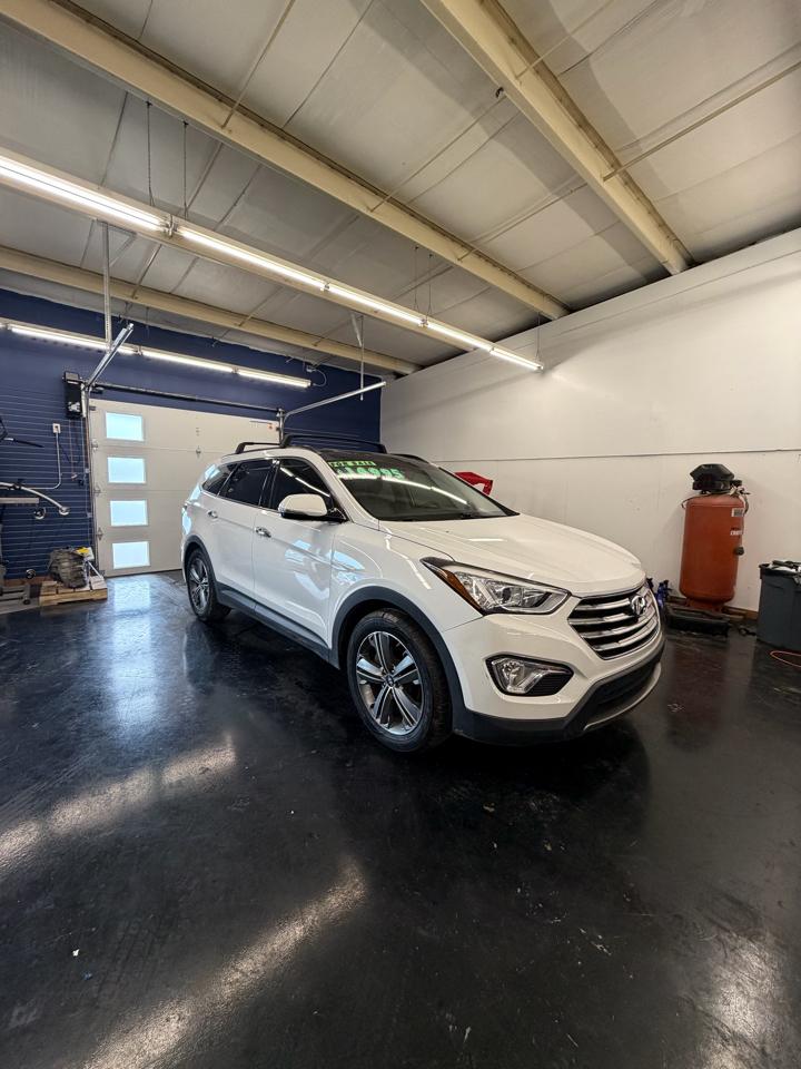 Hyundai Santa Fe SE w/Ultimate Package AWD 2016