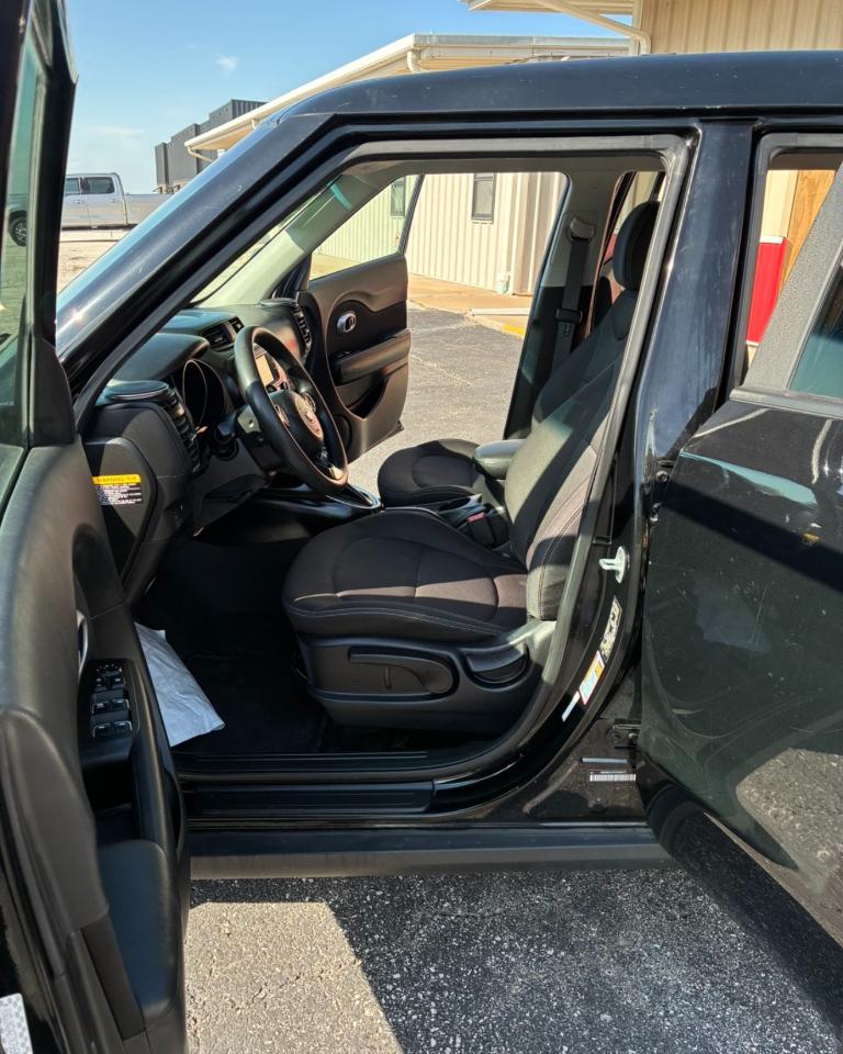 Kia Soul Base 6A 2019