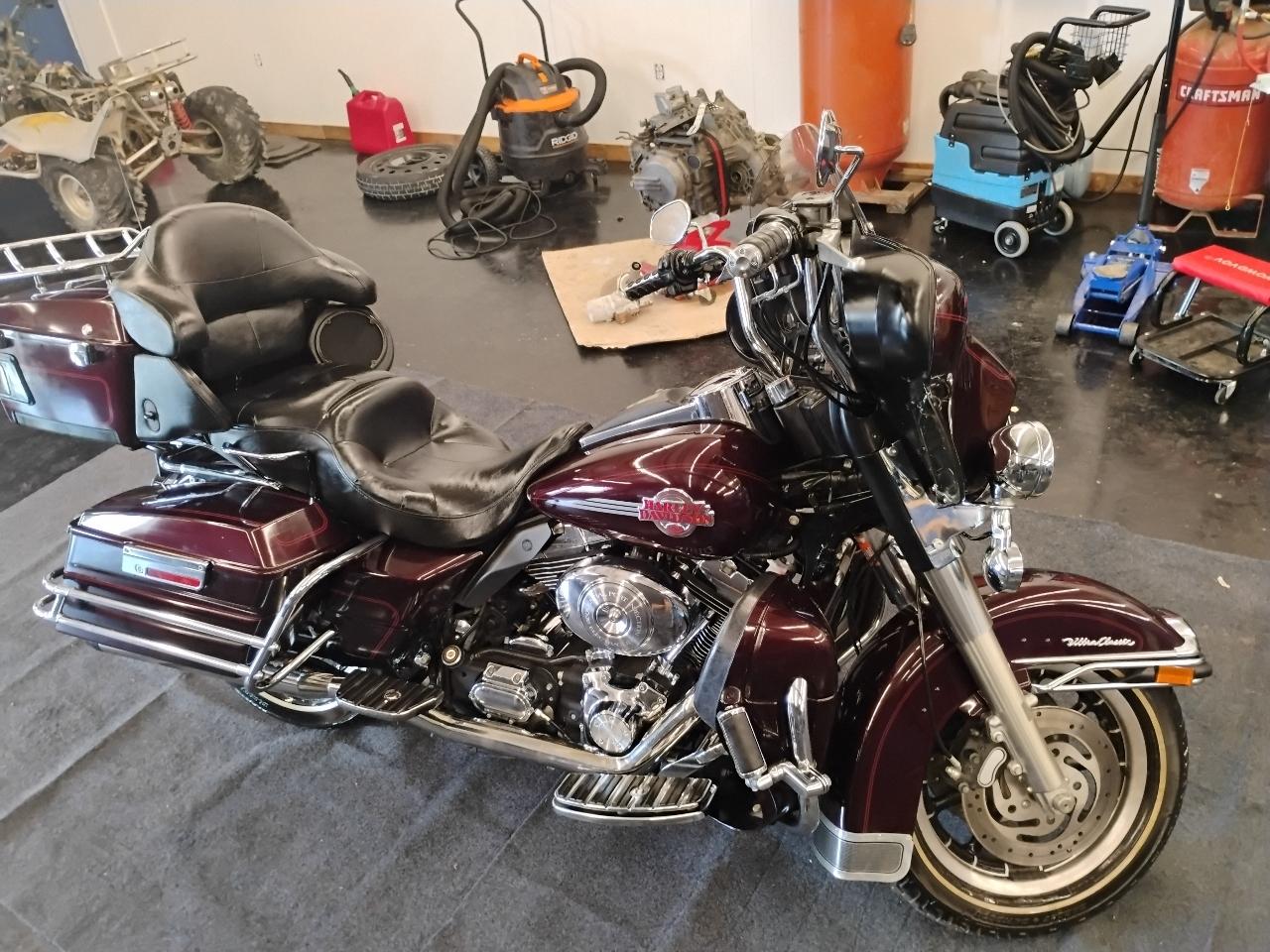 2005 Harley-Davidson FLHTCUI 