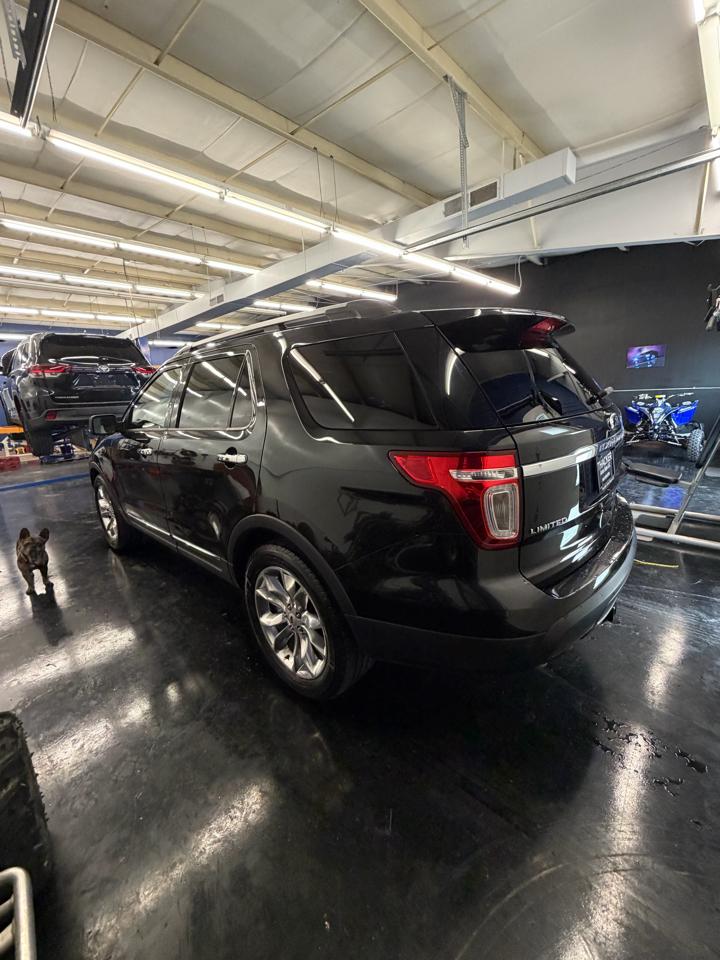 Ford Explorer Limited 4WD 2015
