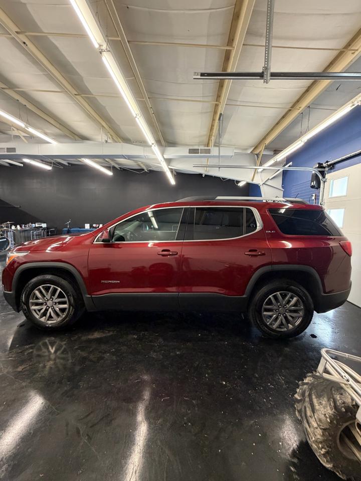 GMC Acadia SLE-2 FWD 2017