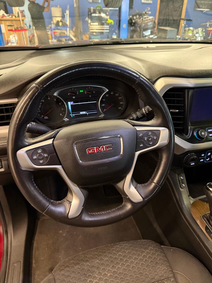 GMC Acadia SLE-2 FWD 2017