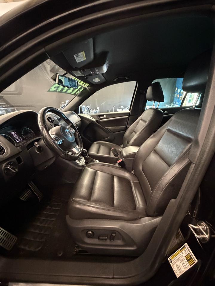 Volkswagen Tiguan S 2016