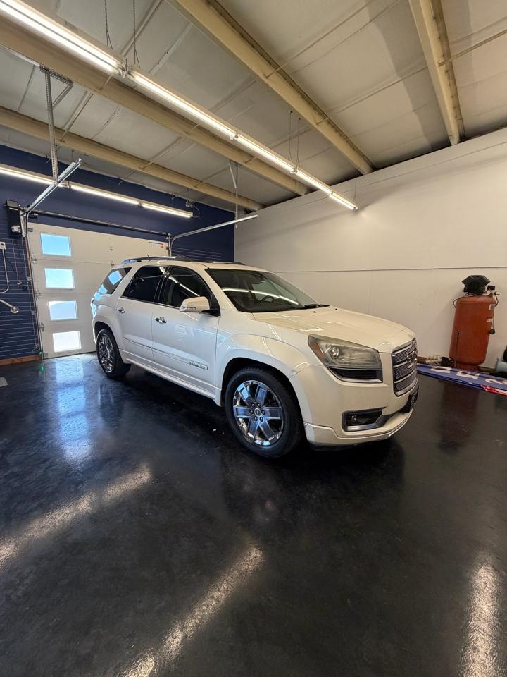 GMC Acadia Denali AWD 2014