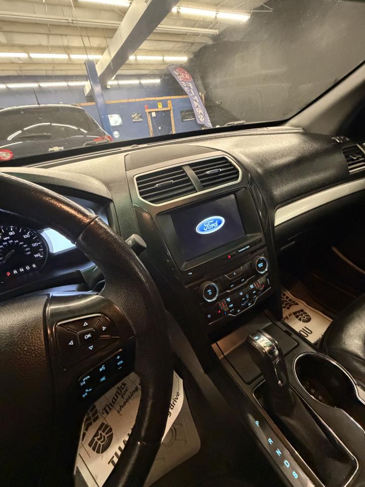 Ford Explorer XLT 4WD 2017