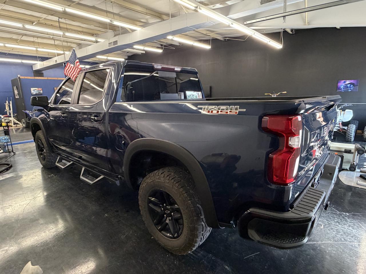 Chevrolet Silverado 1500 LT Trail Boss Crew Cab 4WD 2019