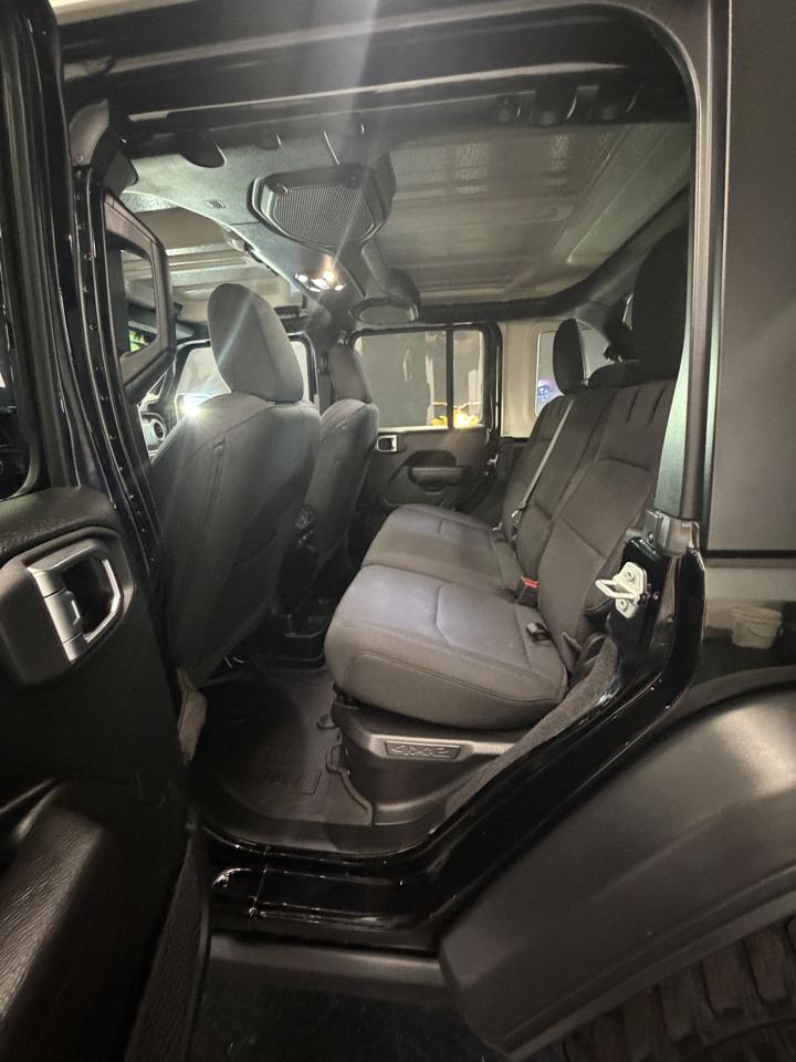 Jeep Wrangler 4xe Unlimited High Altitude 2023