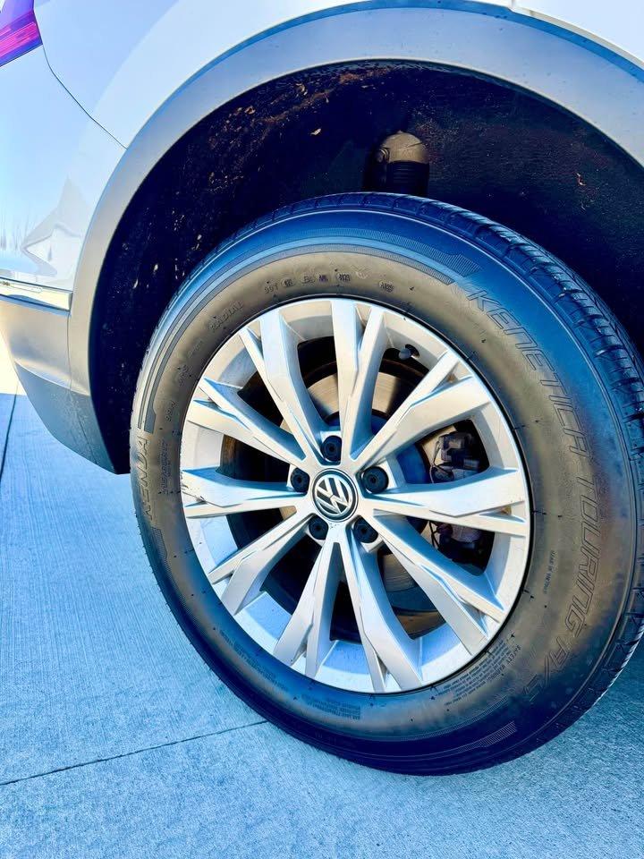 Volkswagen Tiguan SE 4Motion AWD 2018