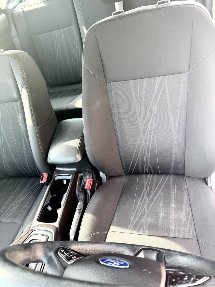 Ford Focus SE Sedan 2018