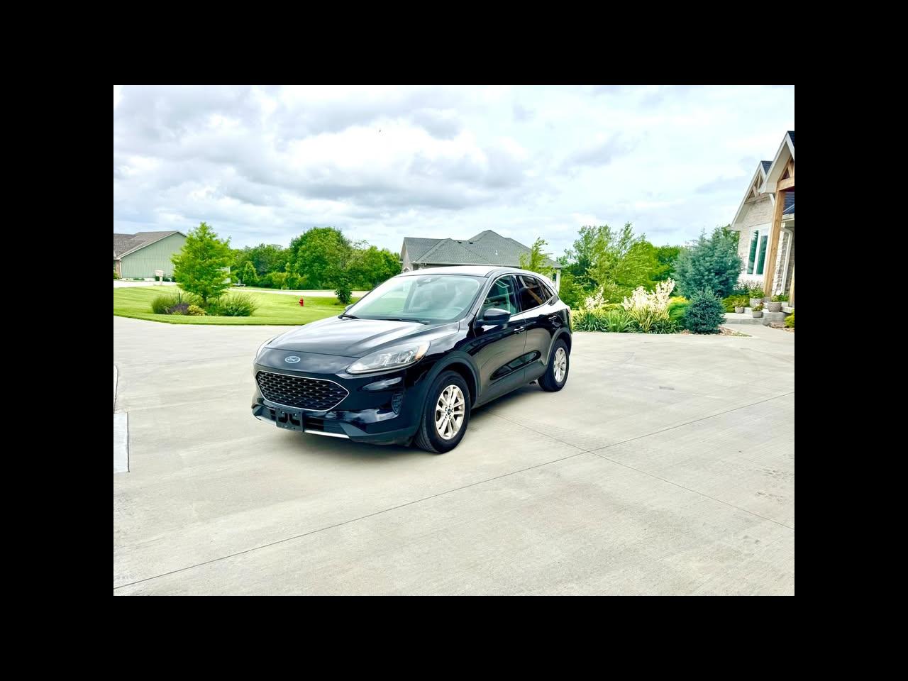 2020 Ford Escape SE AWD