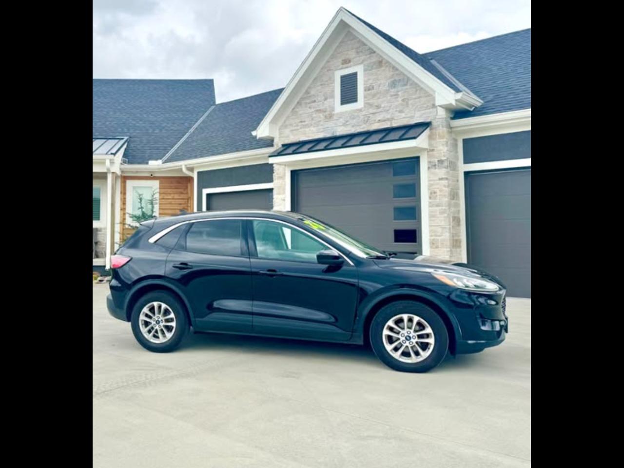 2020 Ford Escape SE AWD