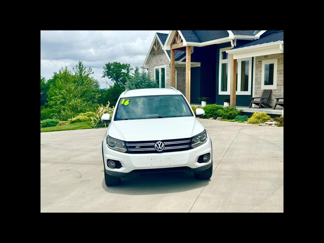 2016 Volkswagen Tiguan SE