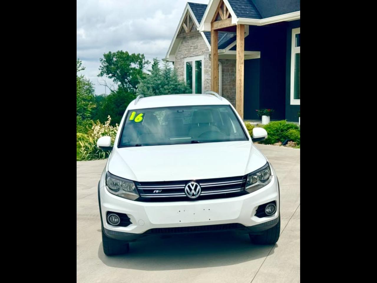 2016 Volkswagen Tiguan SE