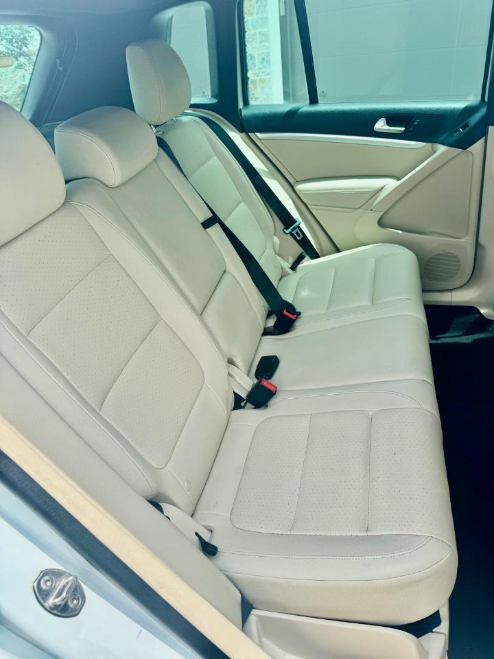 Volkswagen Tiguan SE 2016