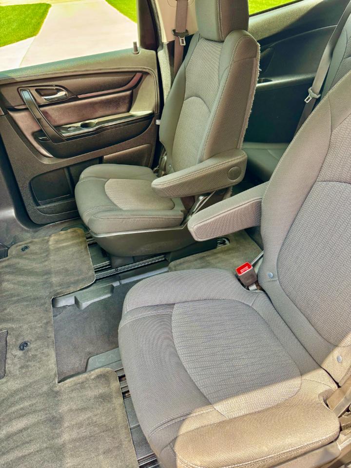 Chevrolet Traverse 2LT FWD 2015