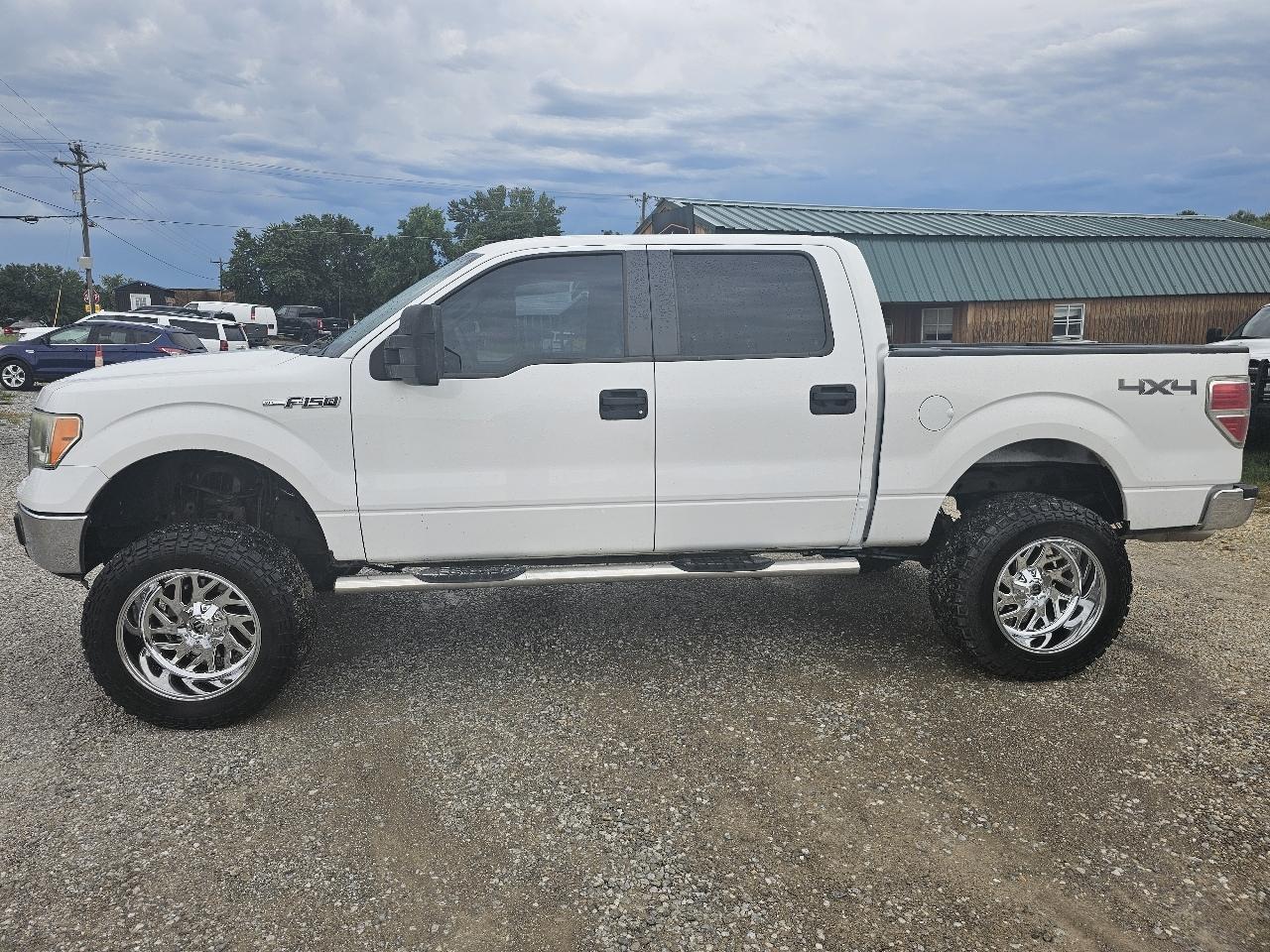 2013 Ford 1/2 Ton Truck
