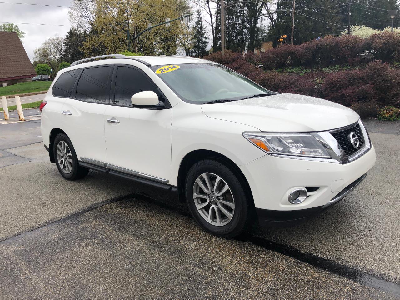 Used 2014 Nissan Pathfinder SL 4WD for Sale in Murrysville PA 15668