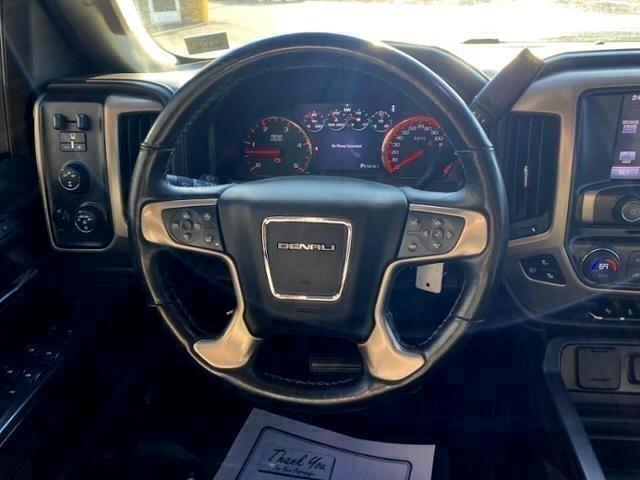 GMC Sierra 3500HD Denali Crew Cab 4WD 2015