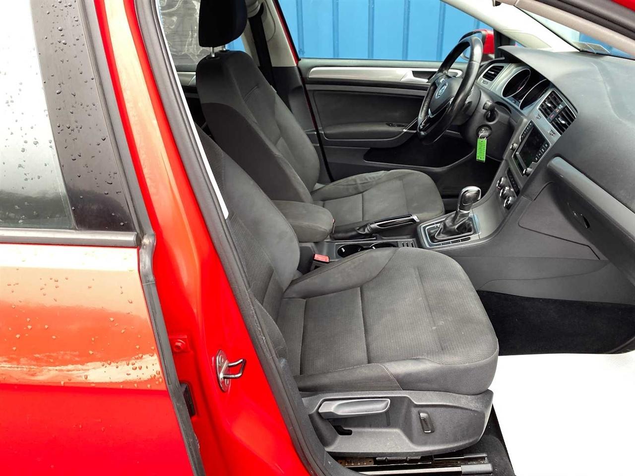 Volkswagen Golf TSI S 6A 2016