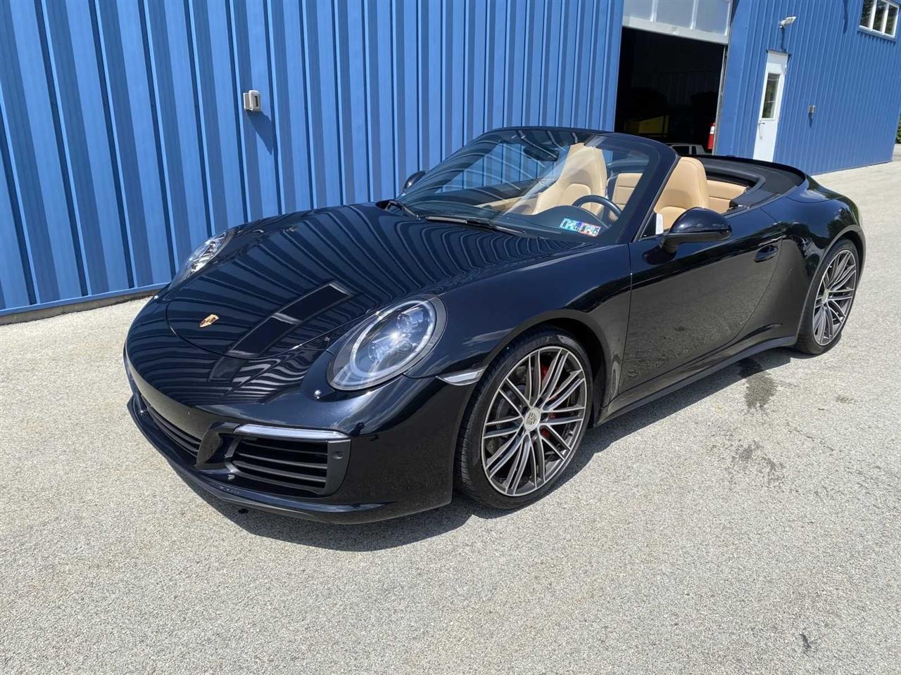Porsche 911 Carrera 4S Cabriolet 2017