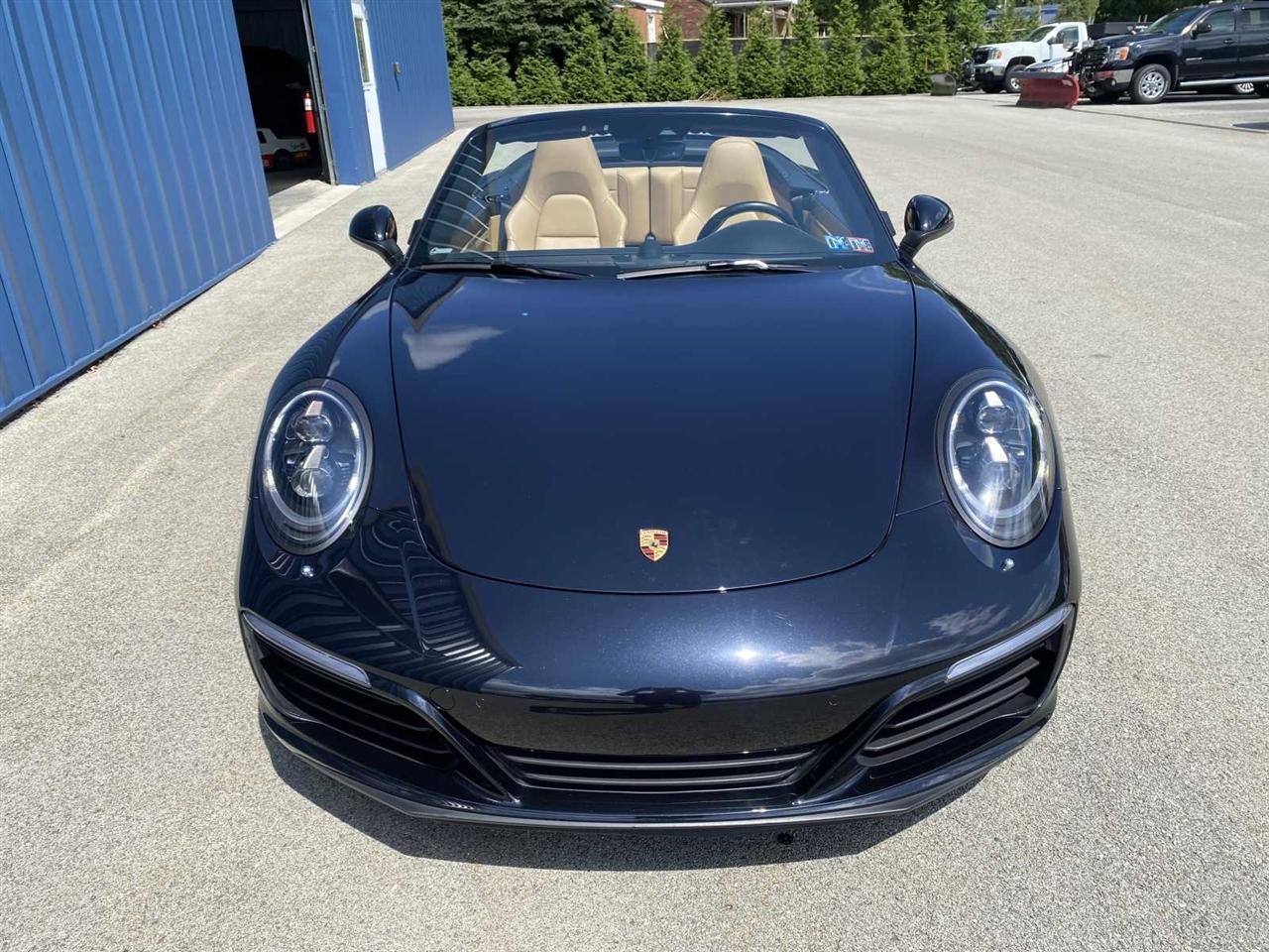 Porsche 911 Carrera 4S Cabriolet 2017