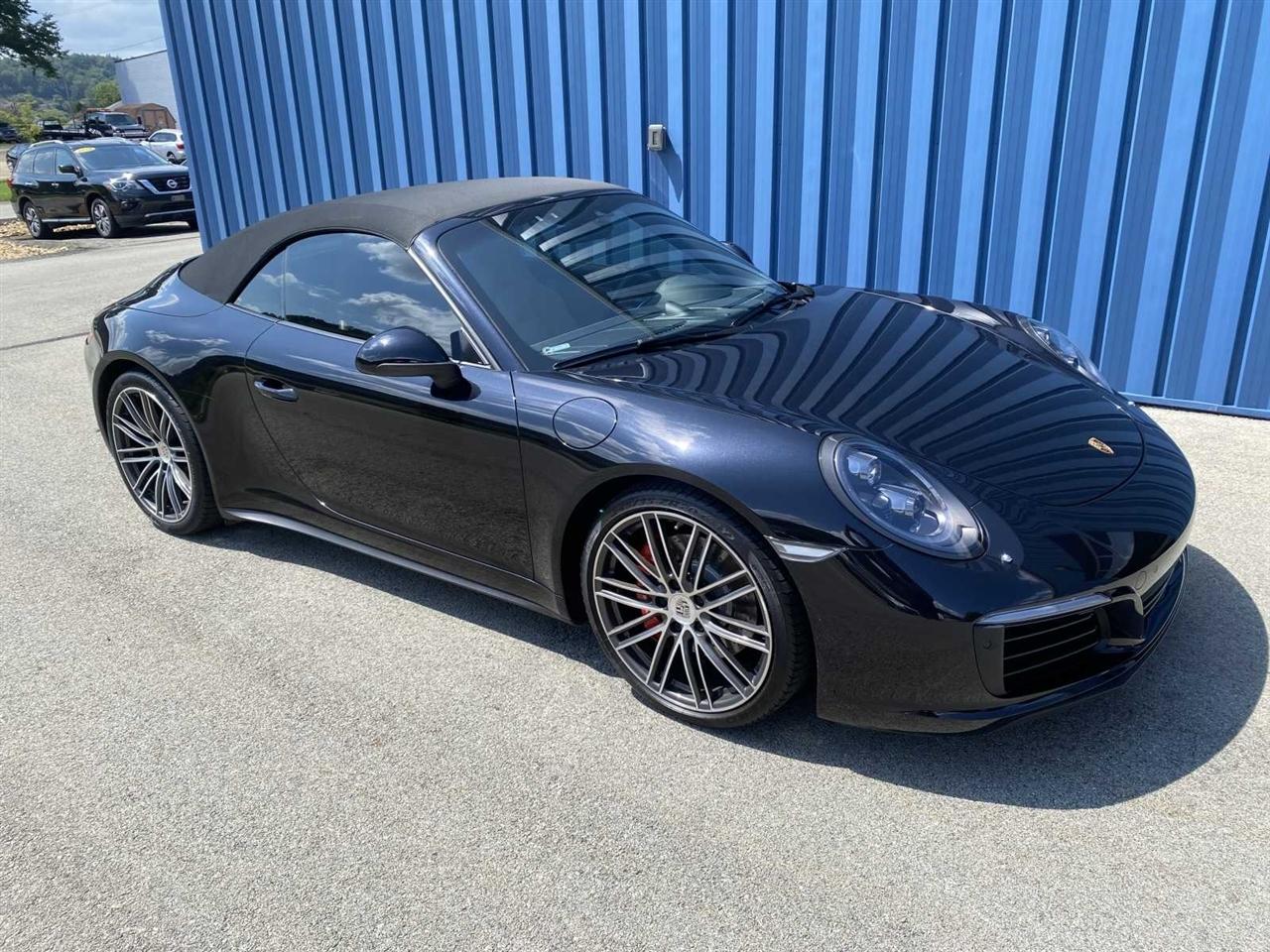 Porsche 911 Carrera 4S Cabriolet 2017