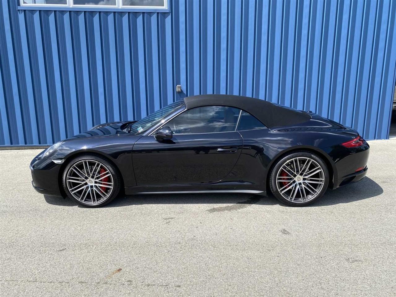 Porsche 911 Carrera 4S Cabriolet 2017