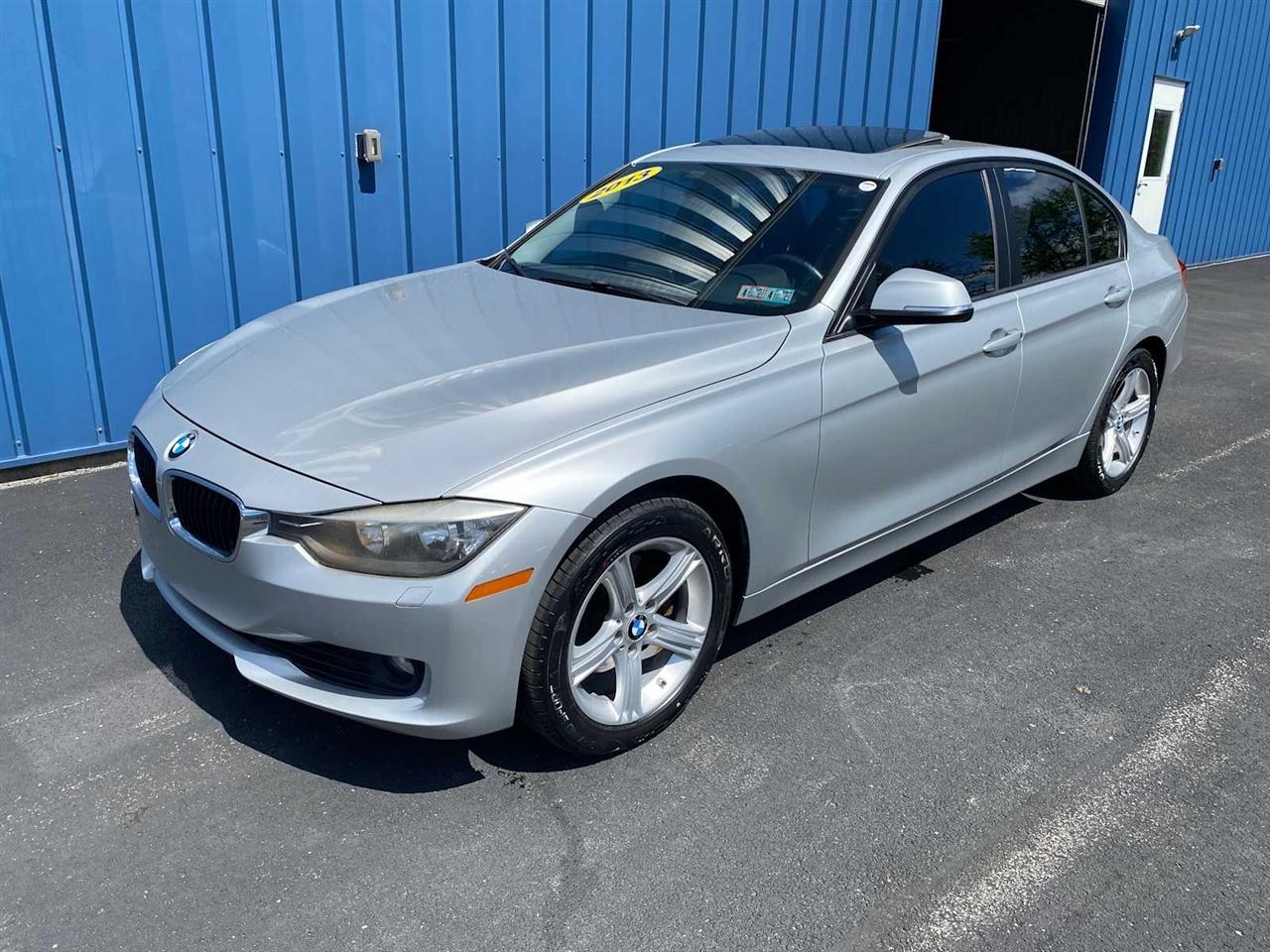 BMW 3-Series 328i xDrive Sedan 2013