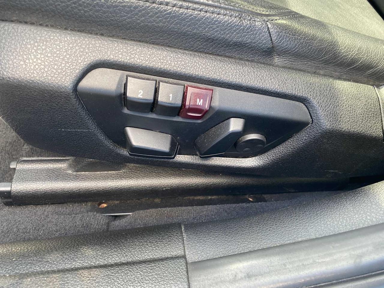 BMW 3-Series 328i xDrive Sedan 2013