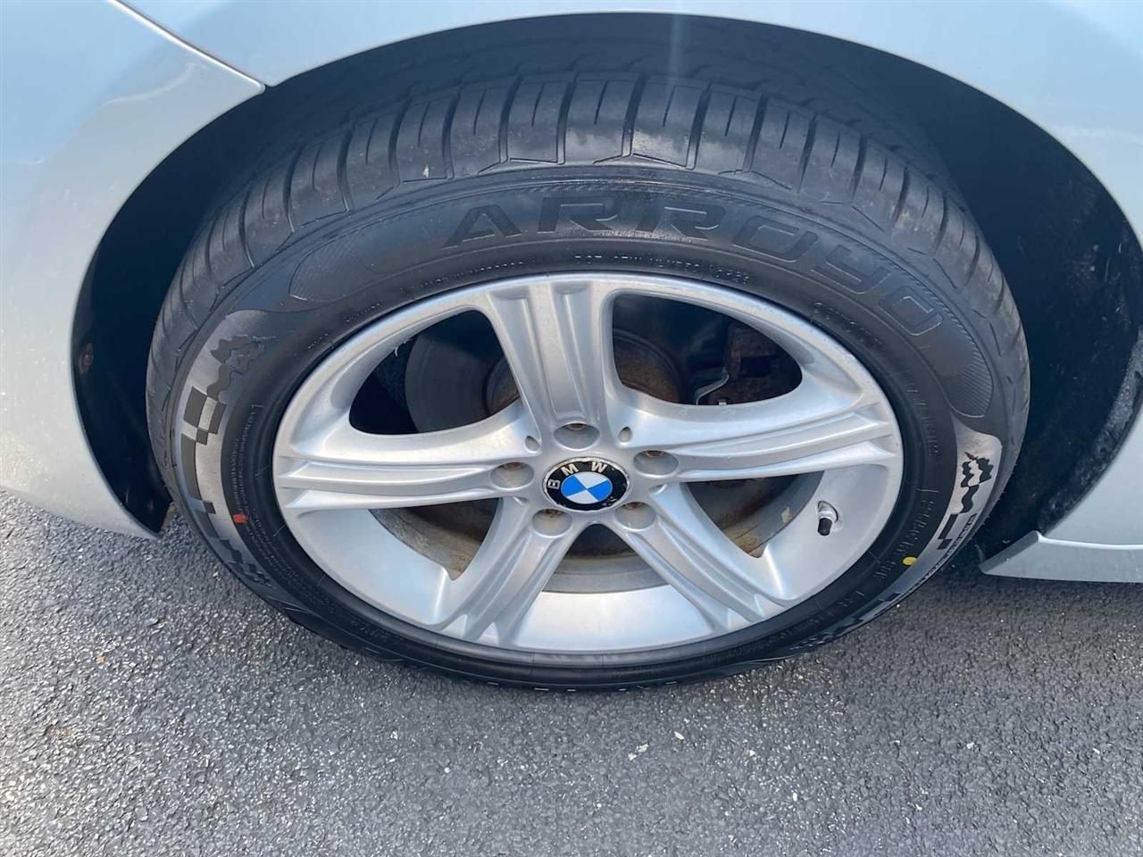 BMW 3-Series 328i xDrive Sedan 2013